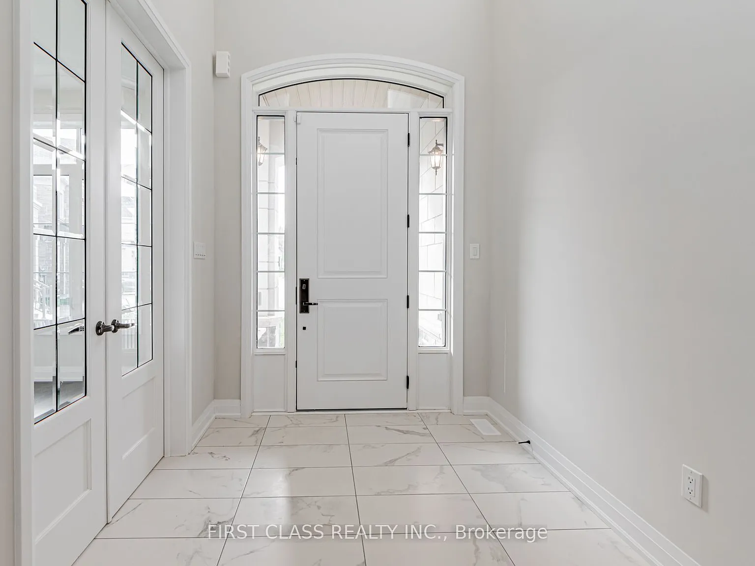 4 bed, $7,000 — Photo 4