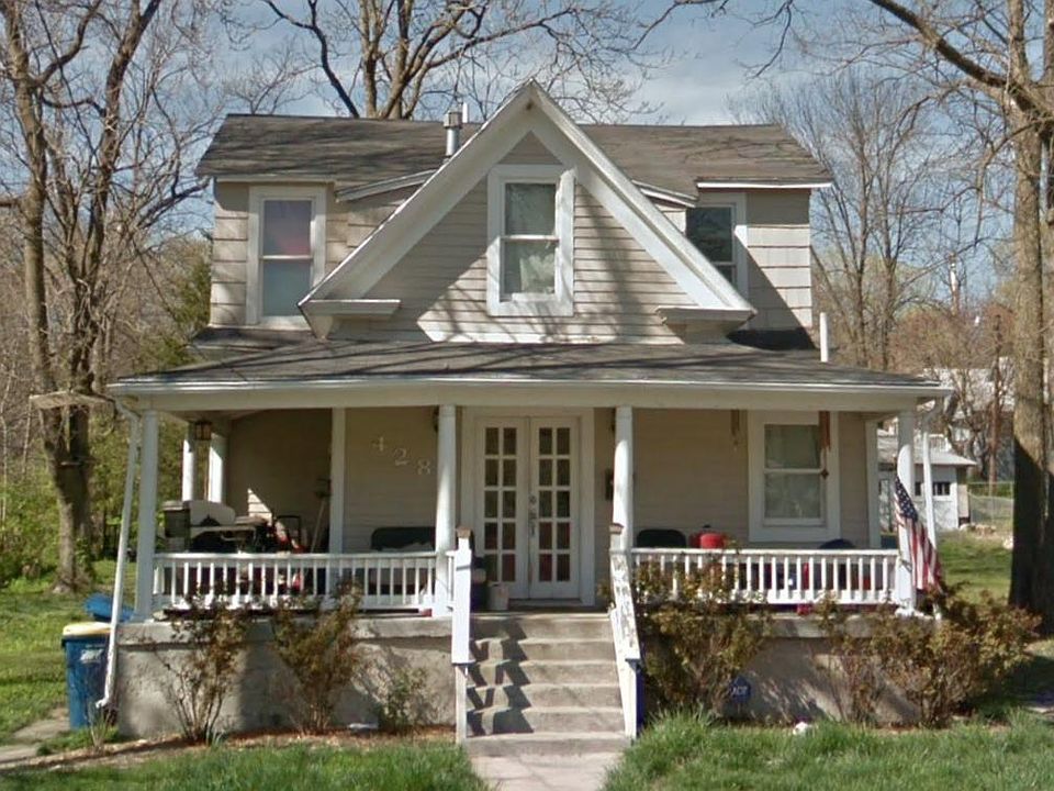 1st image of 428 W Franklin St #1
