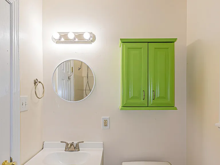 717 New River Dr — Photo 17