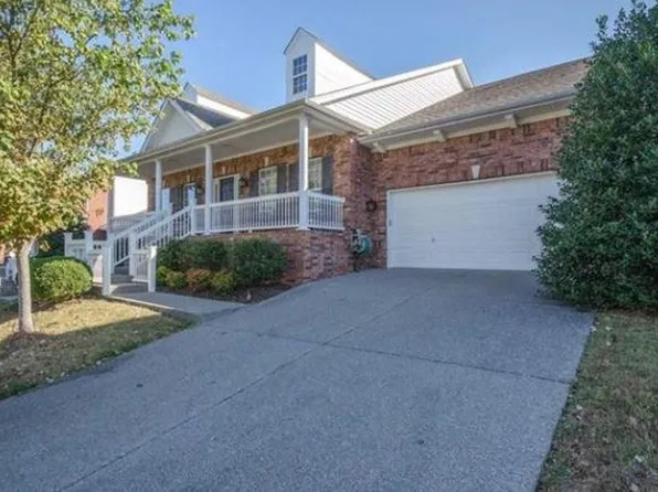 1122 Waverly Pl, Franklin, TN 37067