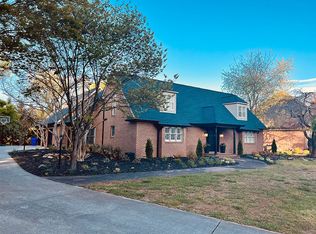 940 Colonial Dr, Morristown, TN 37814