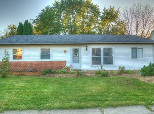 209 S Orchard Dr, Bolingbrook, IL 60440