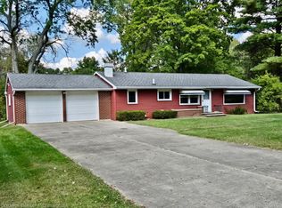 3090 Hendee Rd, Jackson, MI 49201