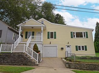 6207 Bancroft St, Cincinnati, OH 45227