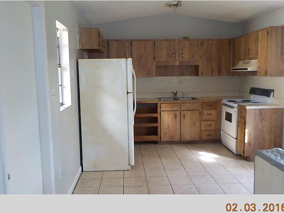 3rd image of 707 2nd St APT D