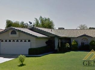 275 Schnaidt St, Shafter, CA 93263