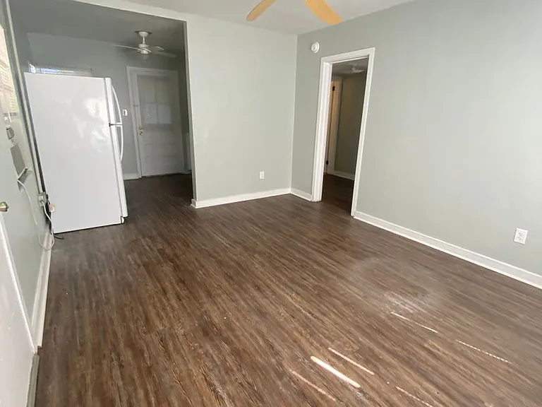 3930 Roswell Dr — Photo 6