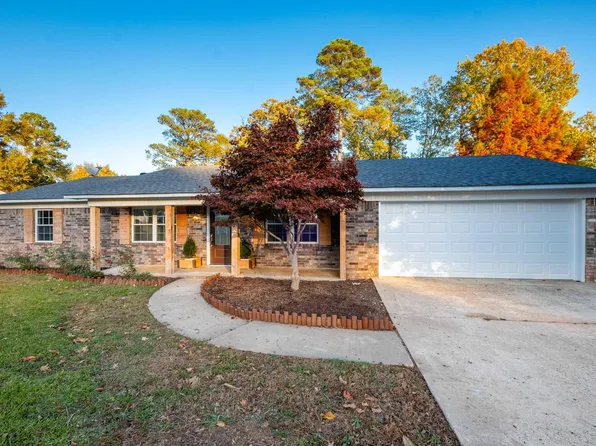 403 Wanda Ln, Benton, AR 72015