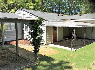 3216 Pinecrest Dr, Raleigh, NC 27609