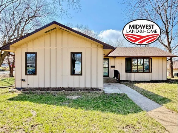 1509 Alston St, Marysville, KS 66508