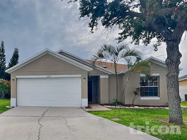 2305 Saphire Ct, Kissimmee, FL 34743