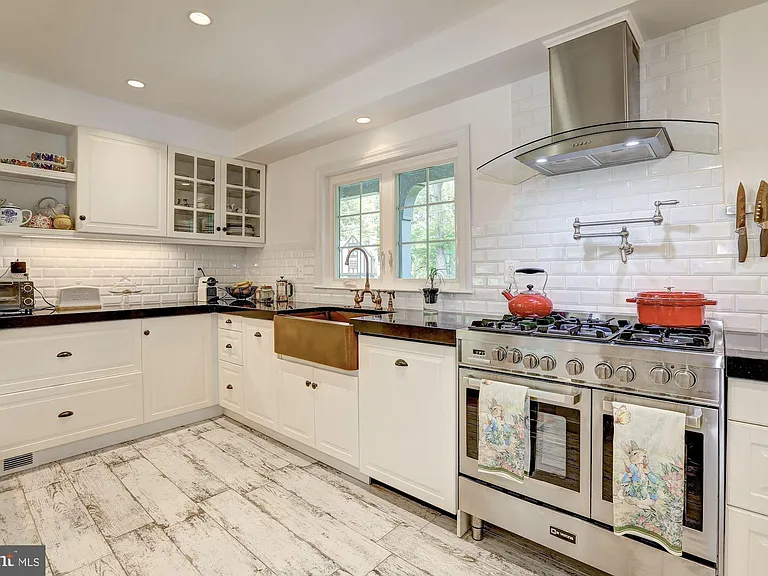 5204 Westwood Dr — Photo 17