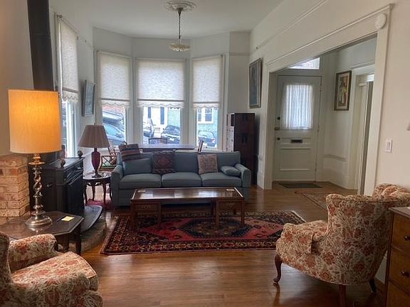 4th image of 1426 Willard St