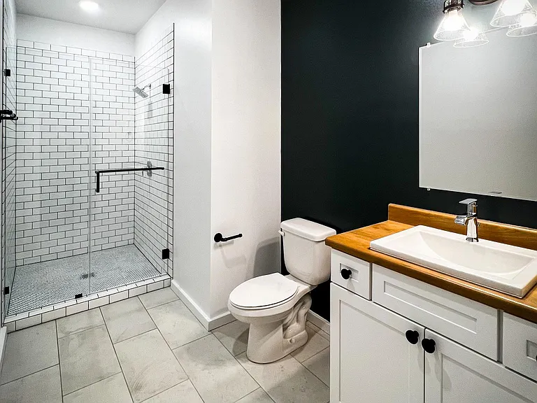 Luxurious Bathroom