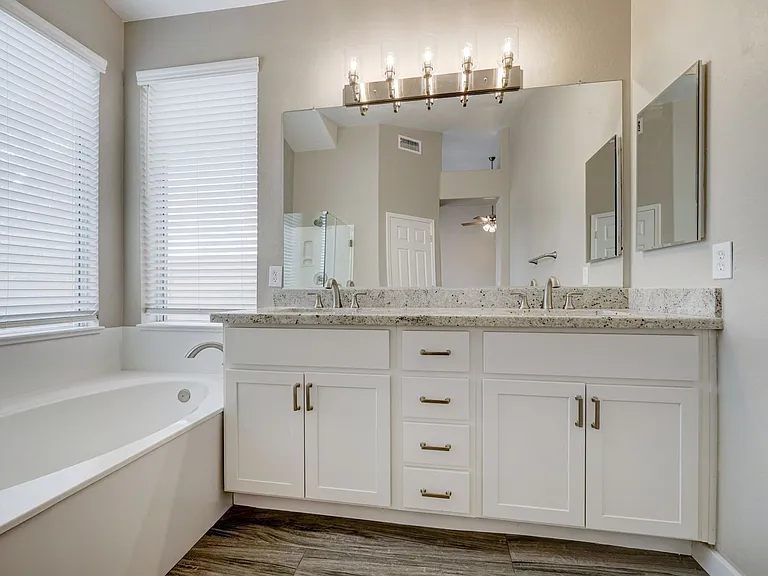 3720 S Heath Way — Photo 26
