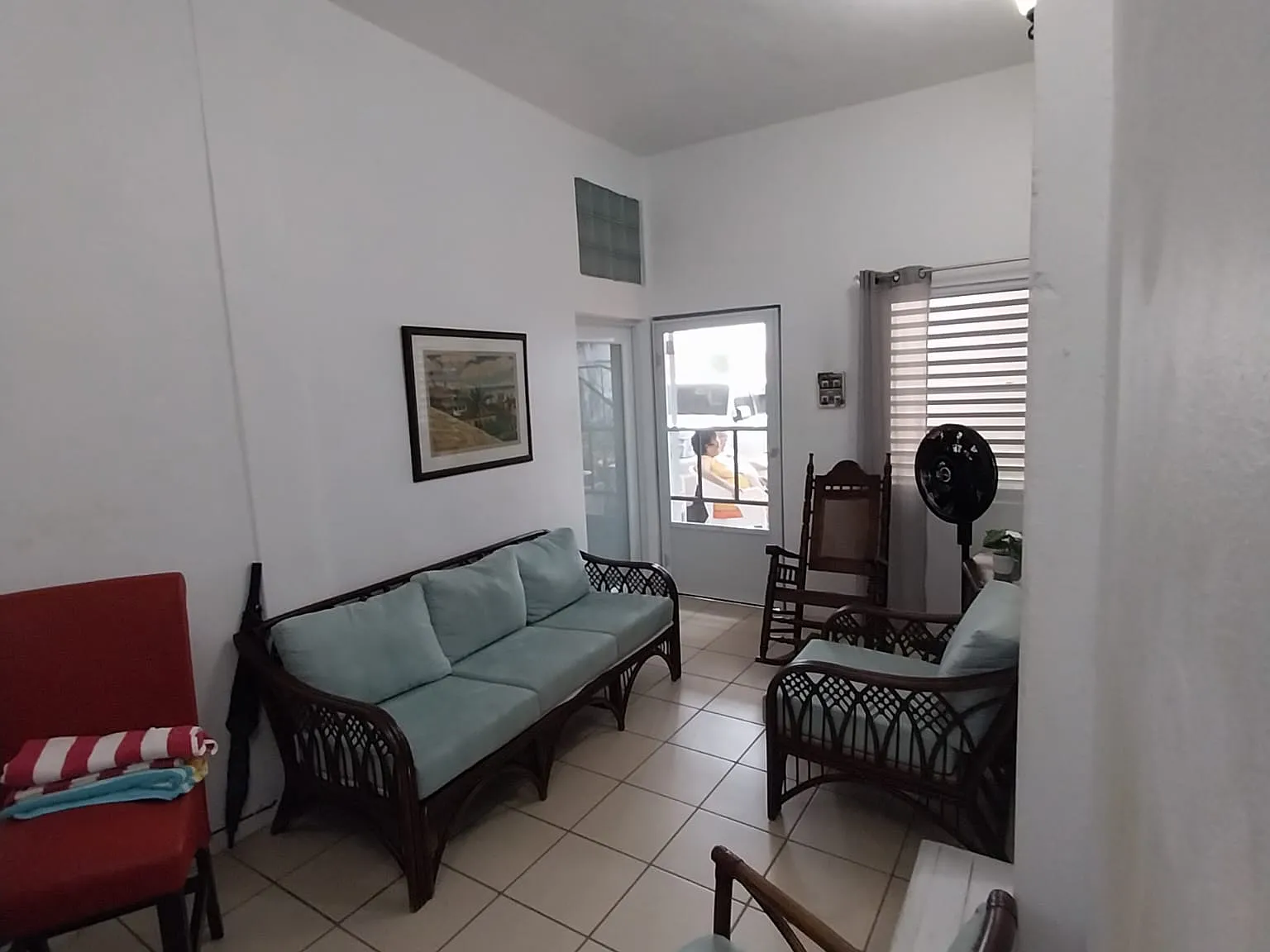 1 bed, 900 sqft, $1,600 — Photo 3