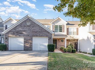 12210 Stratfield Place Cir, Pineville, NC 28134