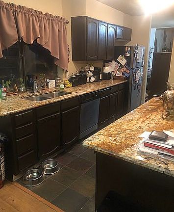 3rd image of 3005 Chaucer Ln