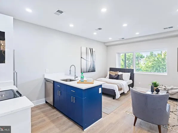 820 18th St NE Unit 202, Washington, DC 20017