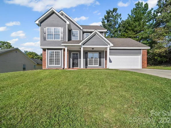 11209 Astoria Dr, Charlotte, NC 28262