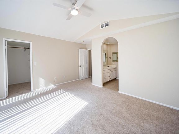 5th image of 28775 Bridge Water Ln