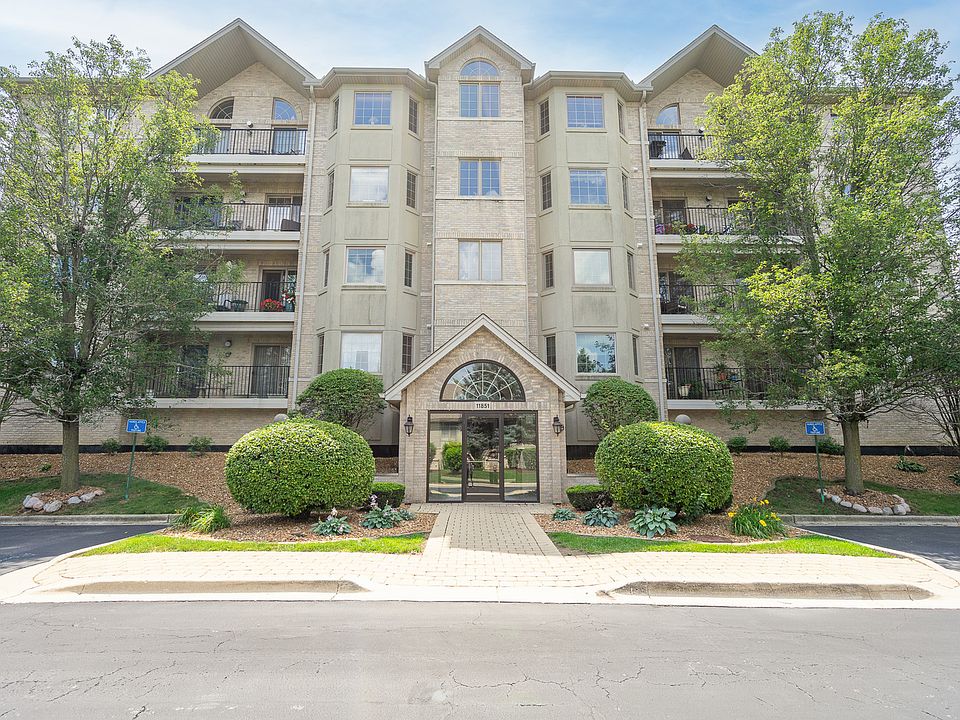 1st image of 11851 Windemere Ct APT 303