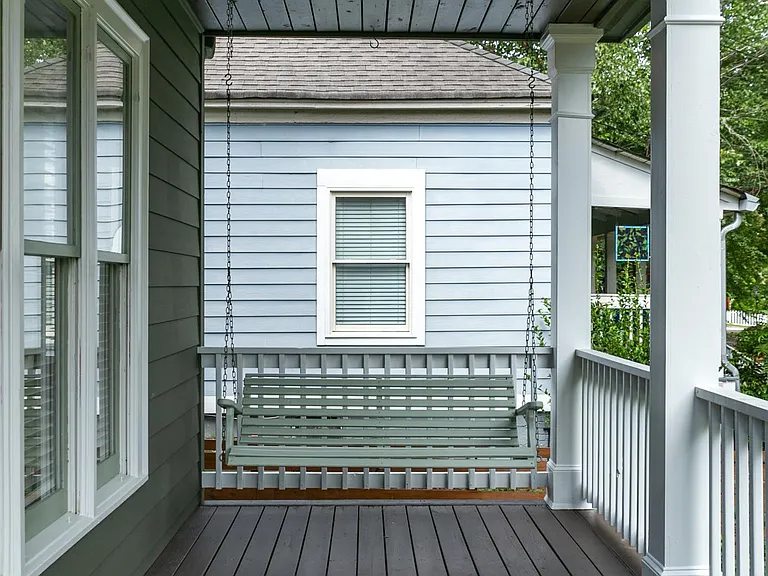 1069 Wylie St SE — Photo 37