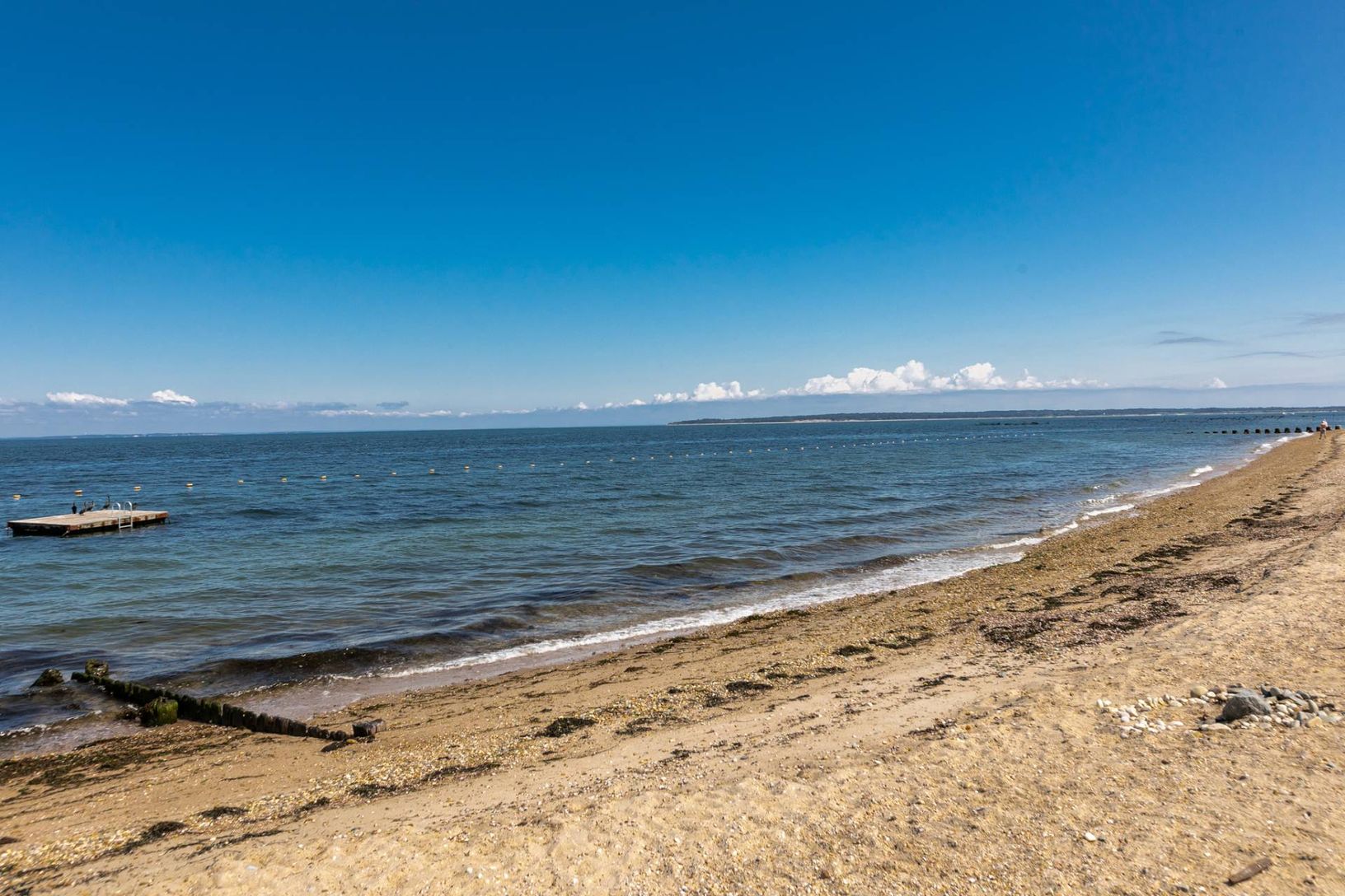  Community Beach On Gardiner's Bay
