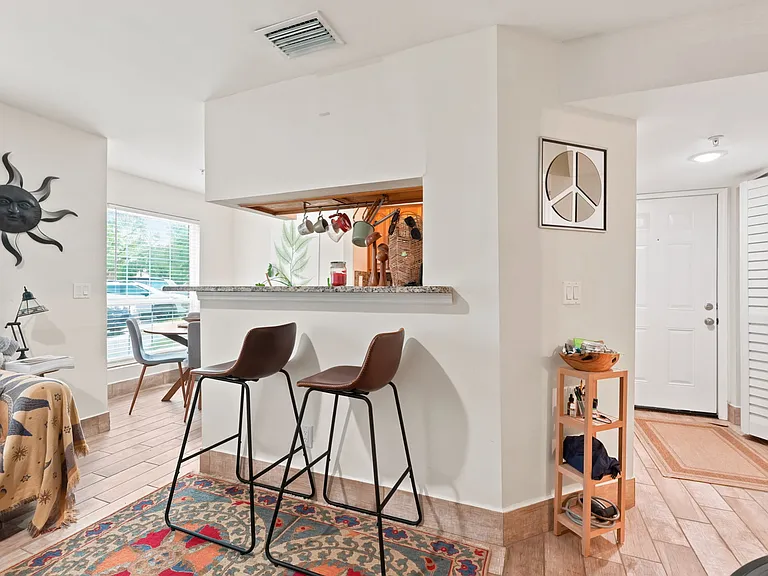 8642 Mallard Reserve Dr #101 — Photo 10