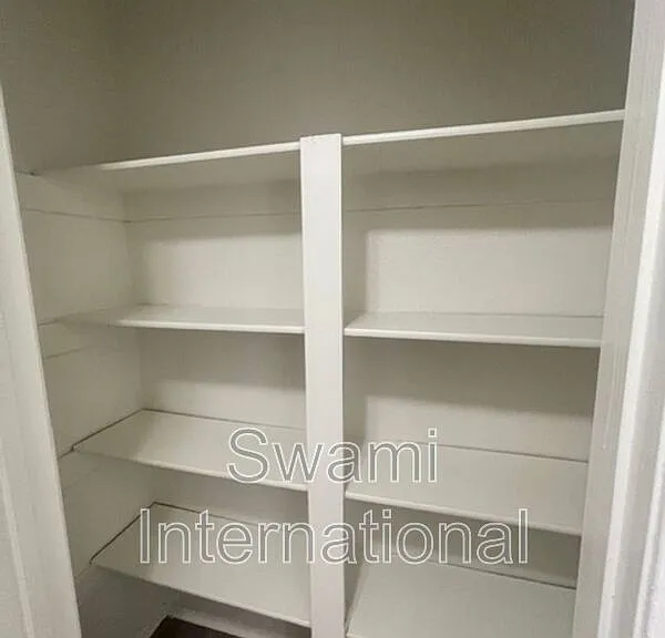 345 E Stepney St #4 — Photo 15