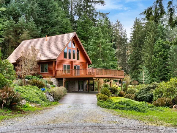 414 Little Acres Drive, Oak Harbor, WA 98277