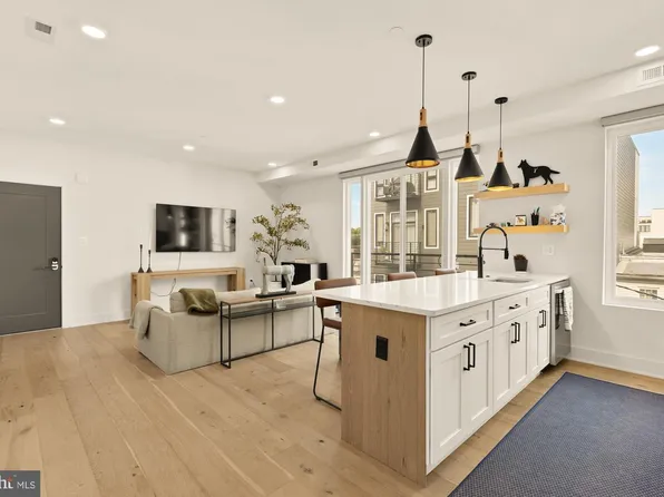623 Kennedy St NW #8, Washington, DC 20011