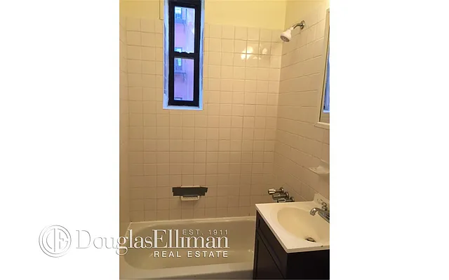 Rented by Douglas Elliman | media 17