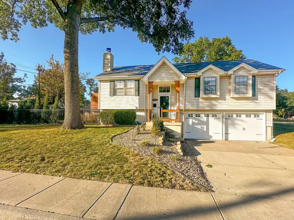 4502 W 52nd Ter, Roeland Park, KS 66205