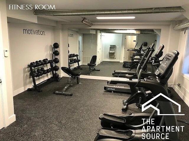 2530 W Leland Ave #1 — Photo 17
