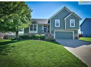 4409 N 122nd St, Kansas City, KS 66109