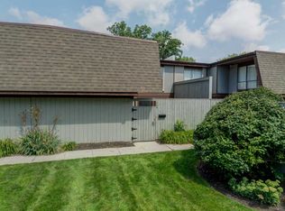 749 Worthington Forest Pl, Columbus, OH