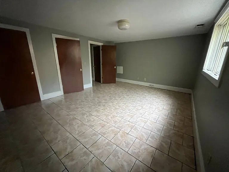 2322 W. Chestnut — Photo 16