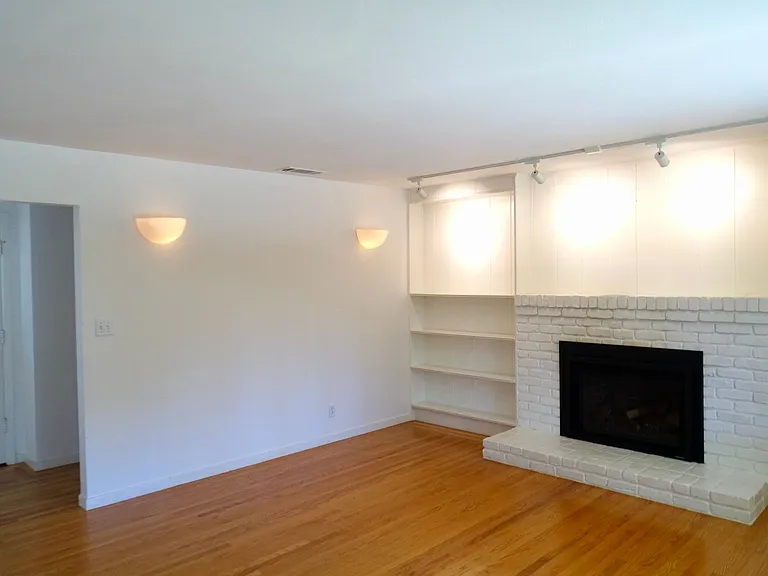 37 N Avalon Dr — Photo 7