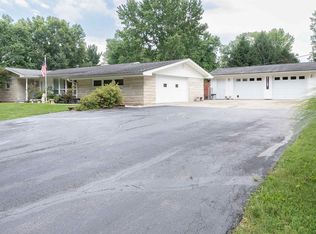 1554 E Oolitic Rd, Bedford, IN 47421