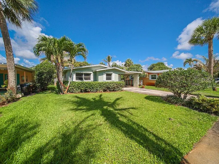 262 SE Monterey Ave — Photo 21