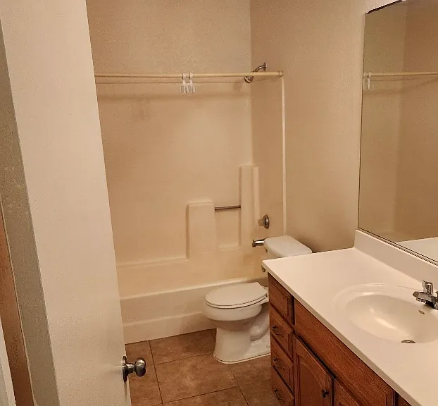 82145 Valencia Ave #12 — Photo 8
