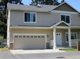 12640 NE Holladay St, Portland, OR 97220