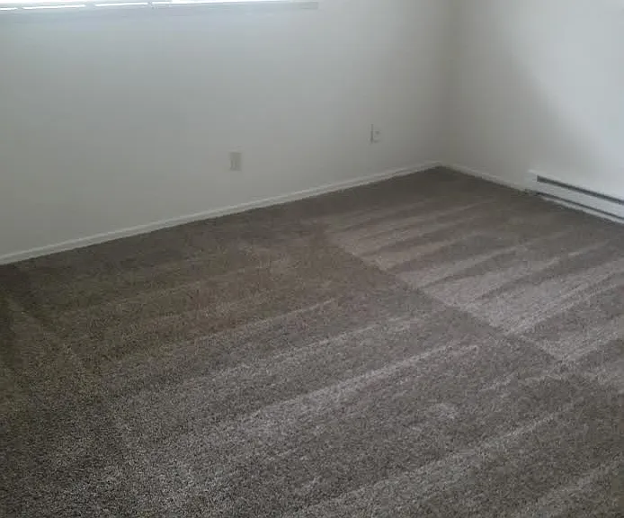 704 Norman Avenue Northeastunit #3 — Photo 2