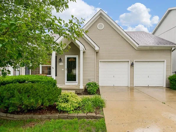 6130 N Coventry Ave, Kansas City, MO 64151