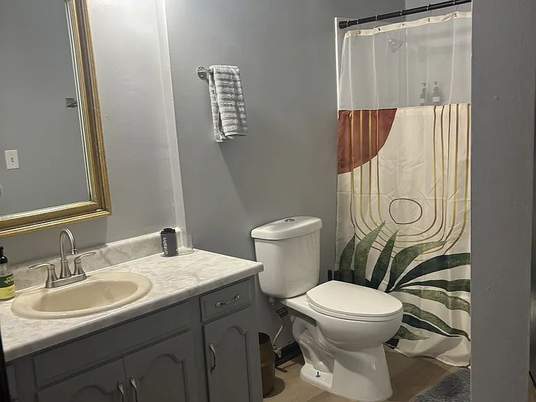 914 Nassau Pkwy — Photo 11