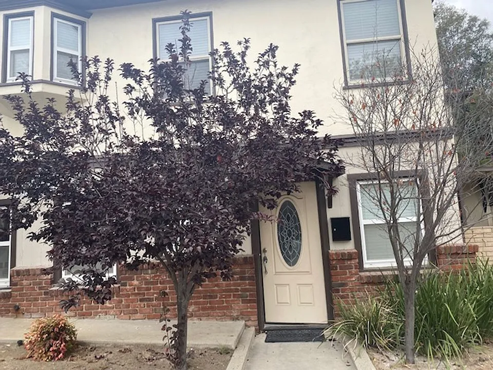 5013-5019 Genevieve Ave #5021