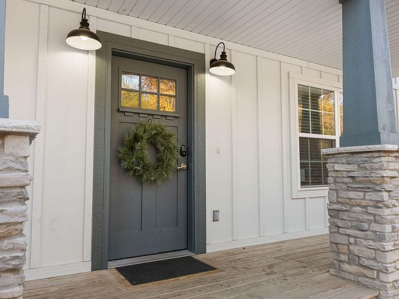 5th image of 300 Branson Cove Boulevard #30