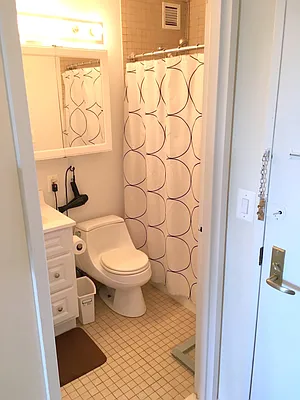 Rented by Botensten Properties International | media 33