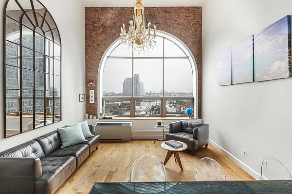 Rented by Compass | media 27